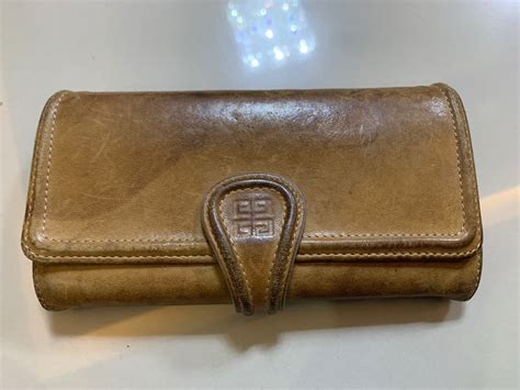 Givenchy Nightingale Wallet 